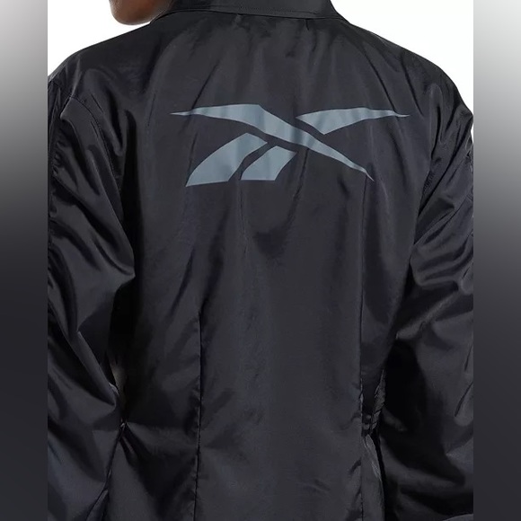 Reebok x Cardi B. Ruched-Sleeve Active Shirt in Black, Plus Size 2X New w/Tag - Picture 14 of 15